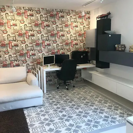 Cozy 2 Bedroom In Slima Tigne Point